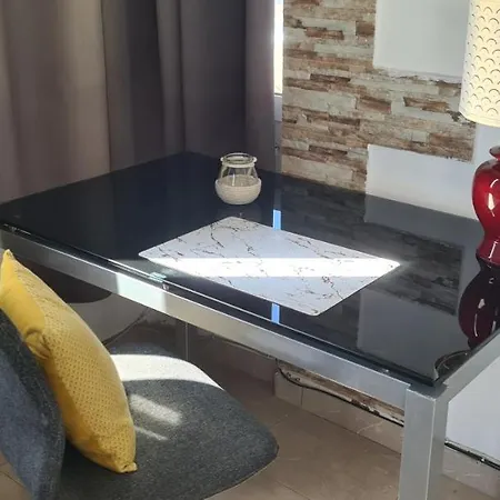 2-10 Canteras Lägenhet *